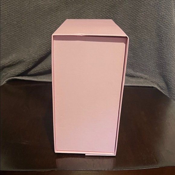 Elegant Pink Storage Box - Picture 4 of 4